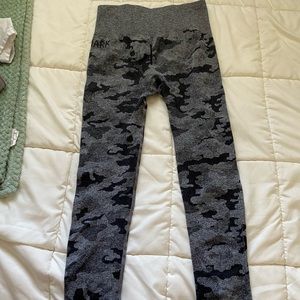 Gym Shark leggings